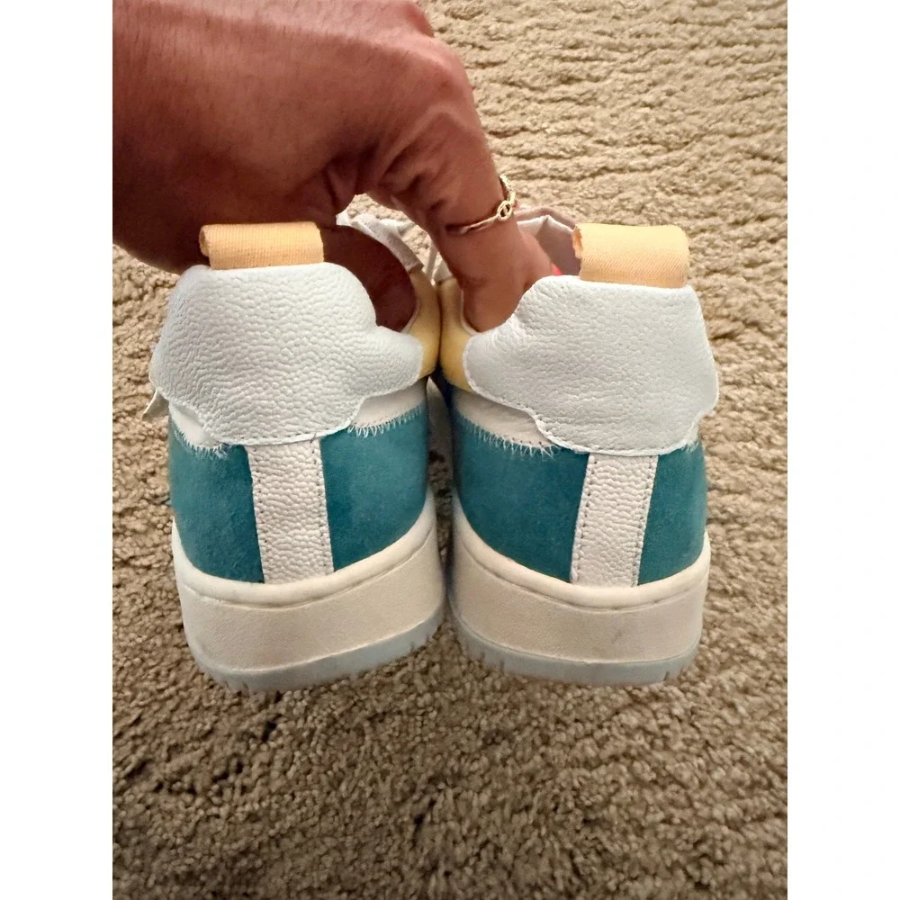 NWOT Multi Colored DOLCE VITA Sneakers Size 7.5